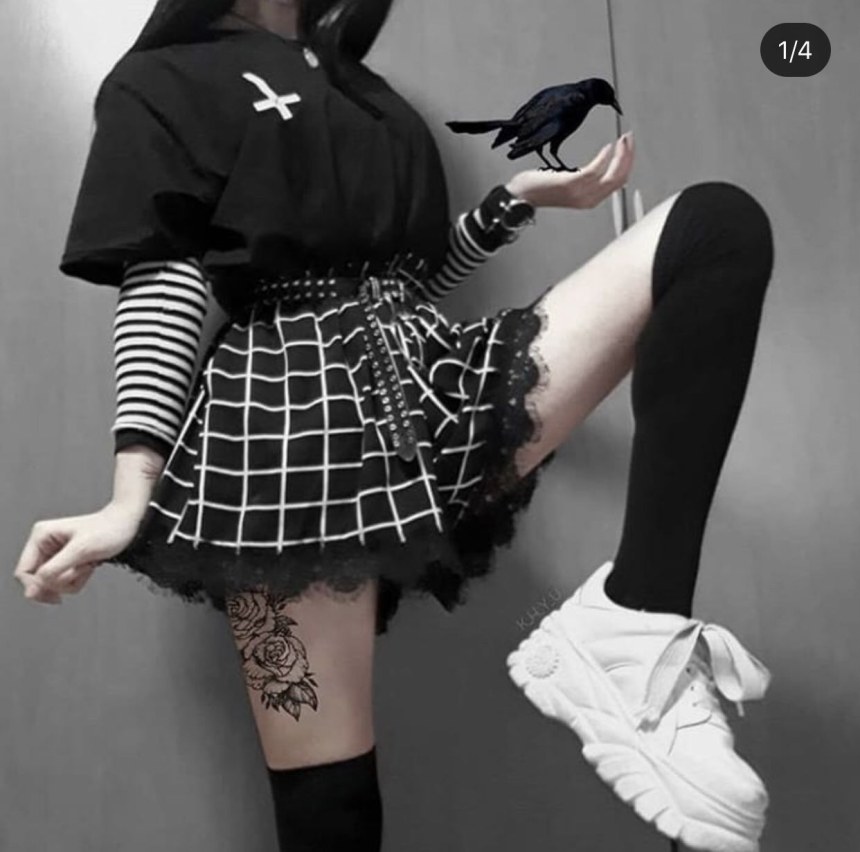 Goth outfit Грандж 2020 корейский
