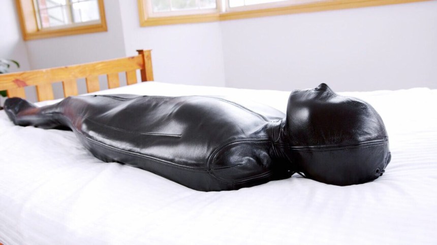Латекс руббер кокон Mummification