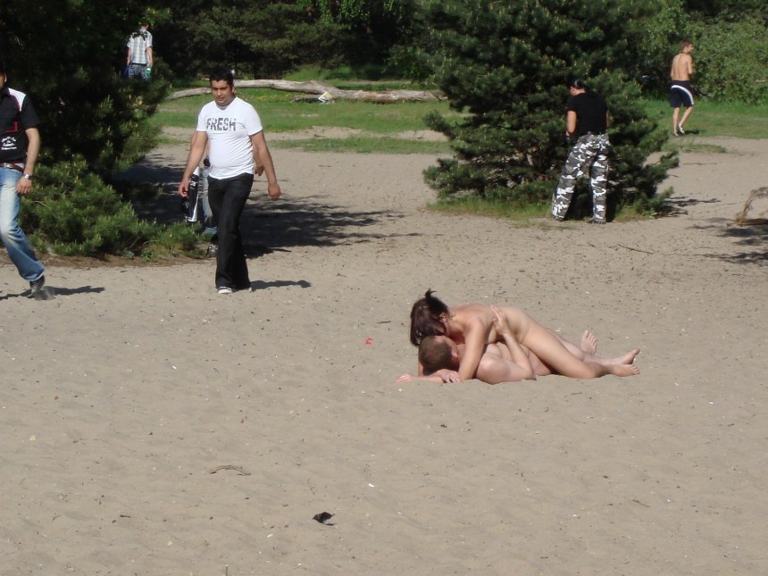Nude пляж серебряный Бор