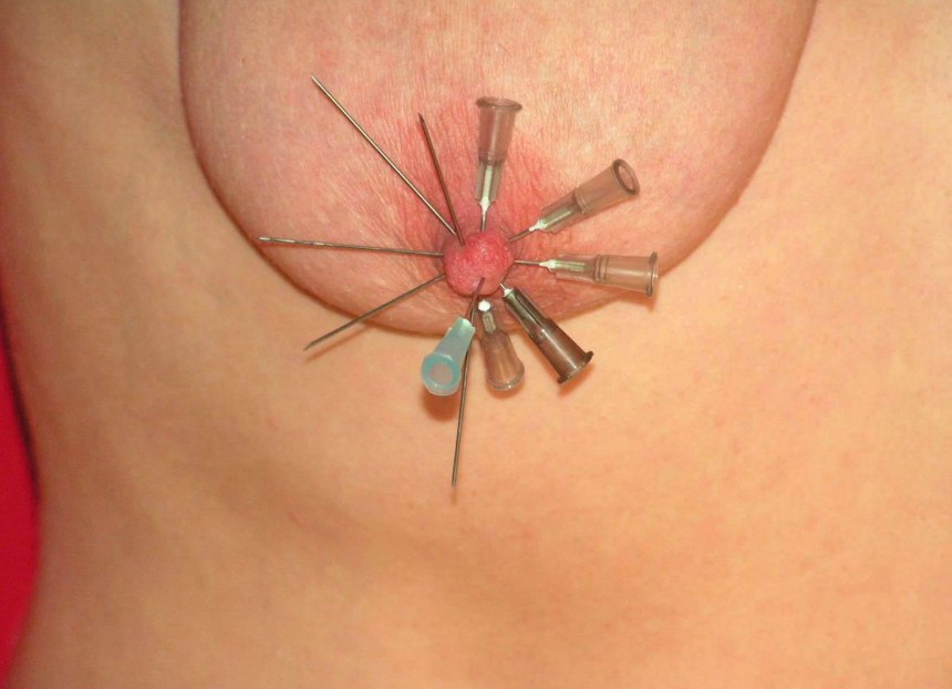 Bdsm прокалывание иглами