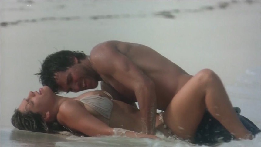 Kelly Brook Survival Island фильм sex