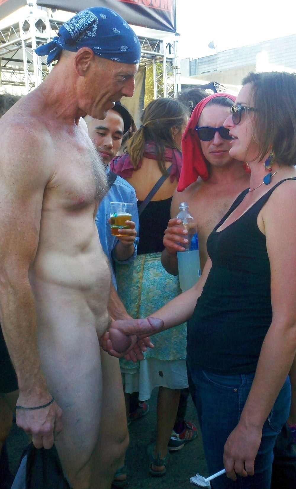 Big public boner