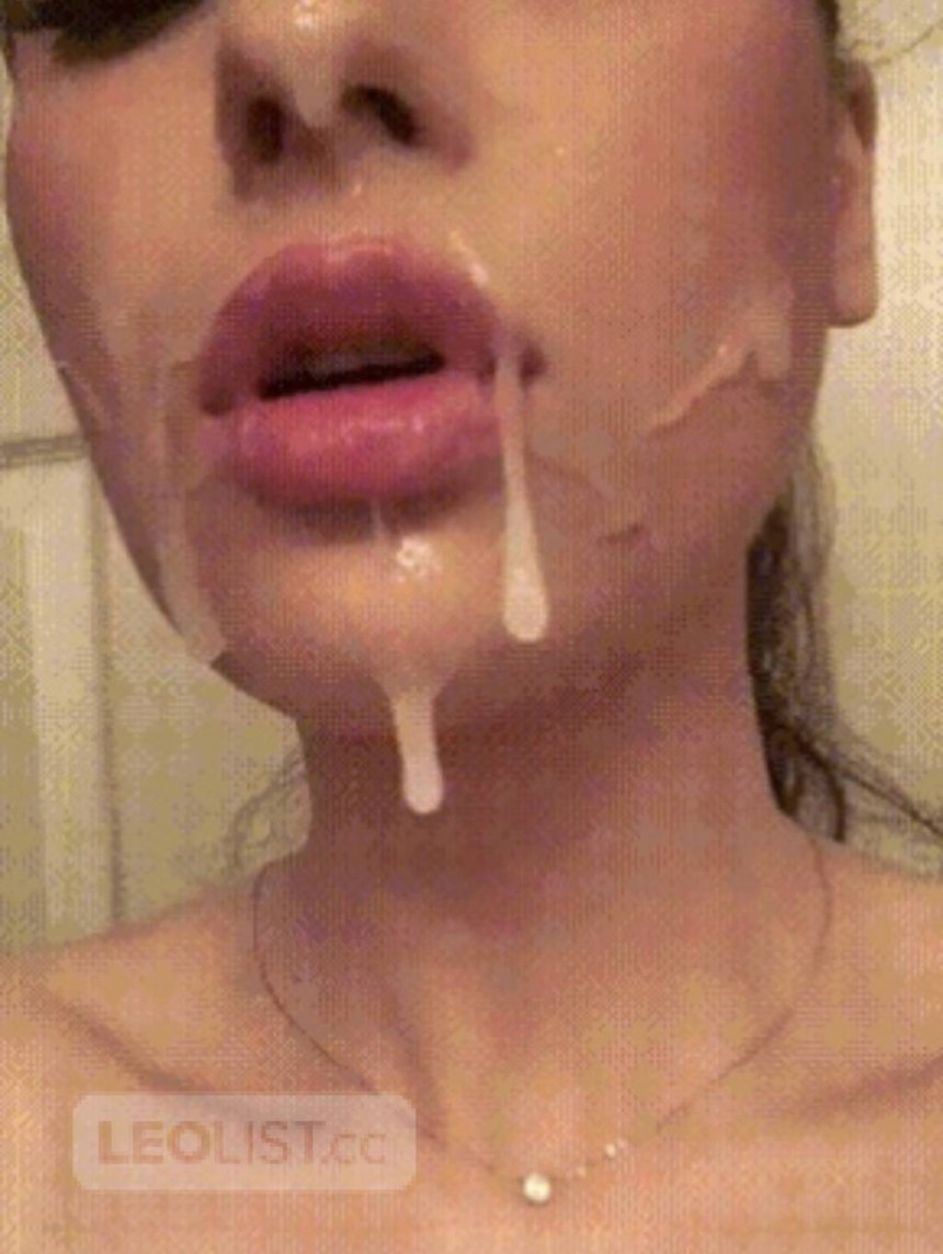 Селфи камшот на лицо девушки